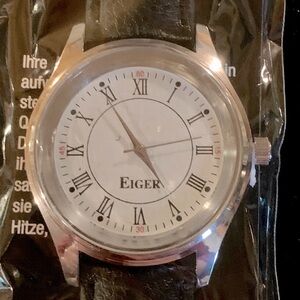 Eiger Men’s Large Face Watch with Black Band NIP